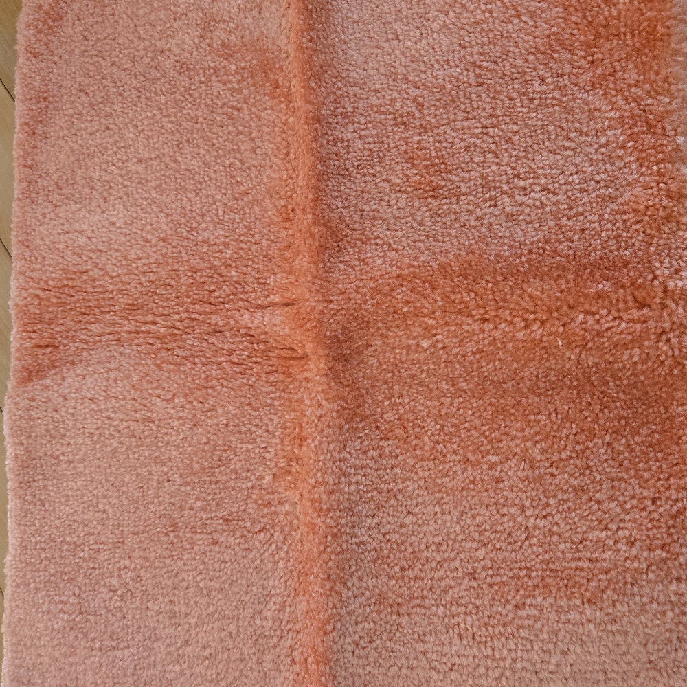 2‑Piece Bathroom Rug Set – Light Coral – New Without Tags - Picture 3 of 6